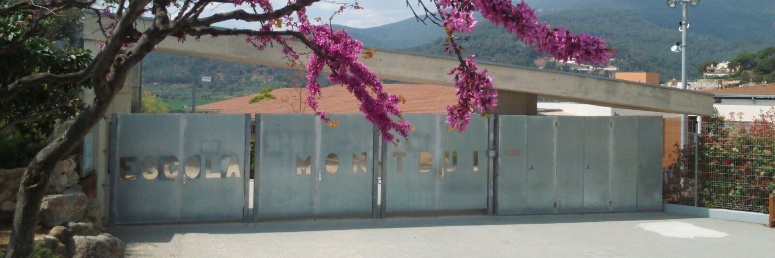 Escola MONTBUI banner
