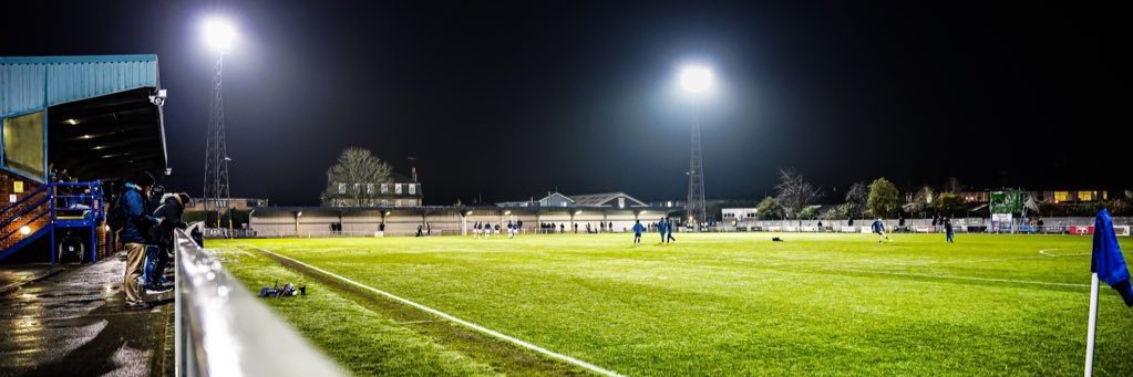 Met Police FC banner