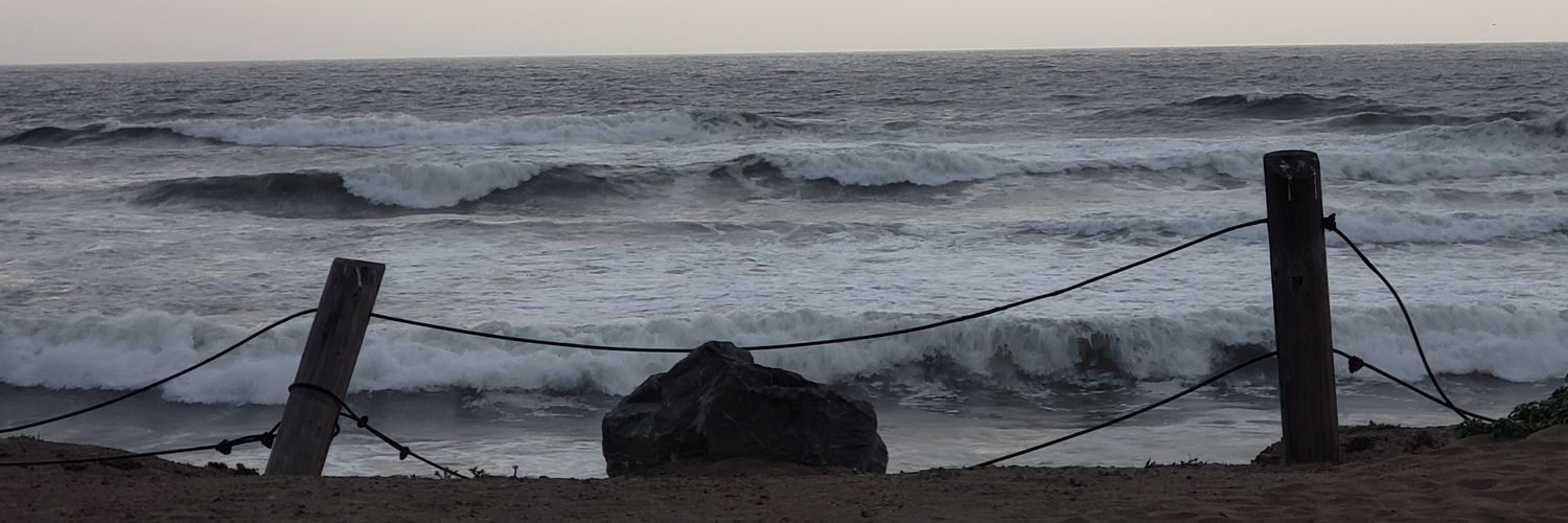Yitomic's profile banner image