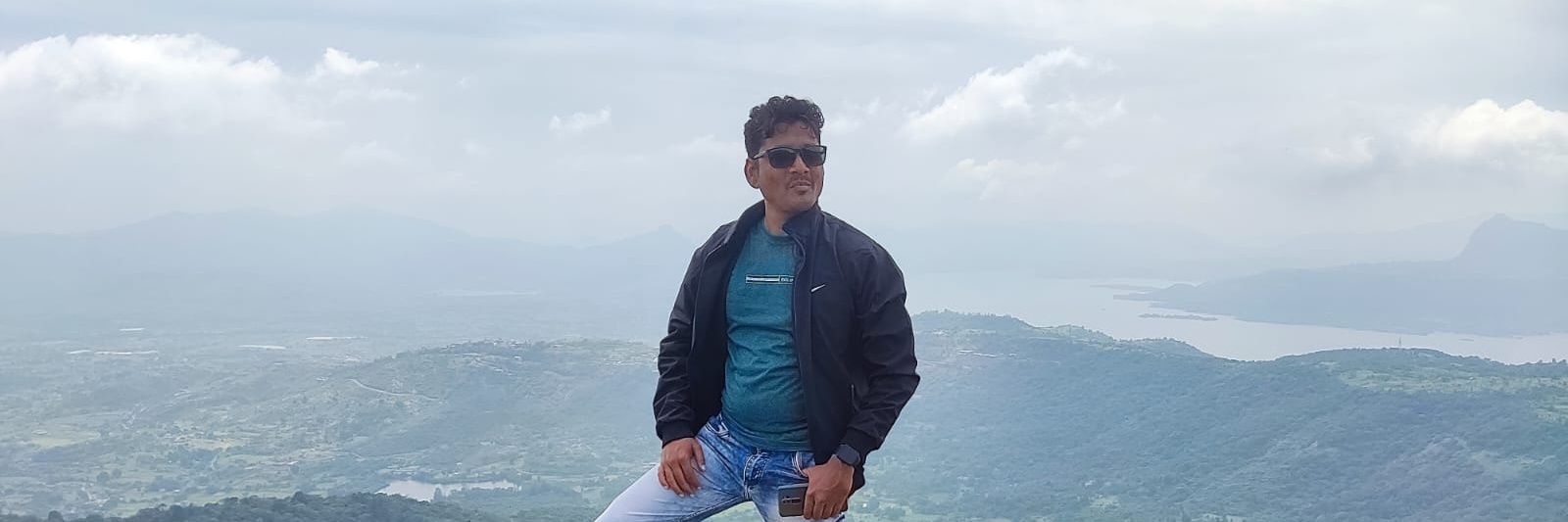 MilindZamre's profile banner image