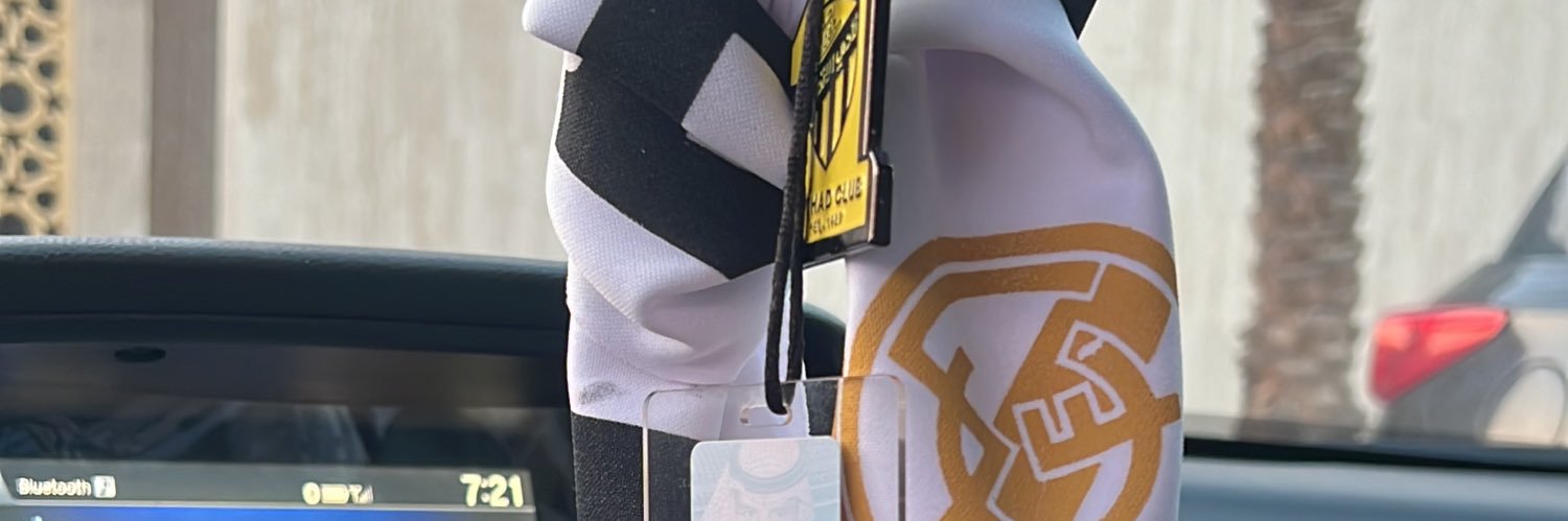 ixxt_'s profile banner image