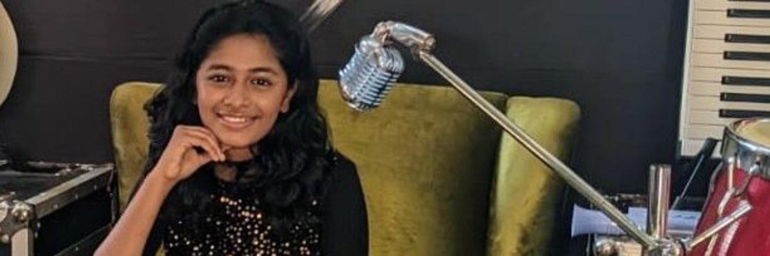 Praniti Profile Banner