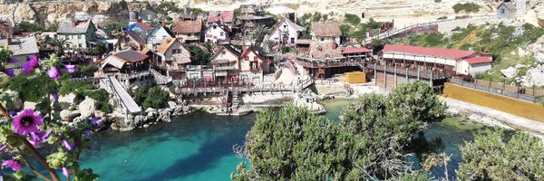 AdryUrrea Profile Banner