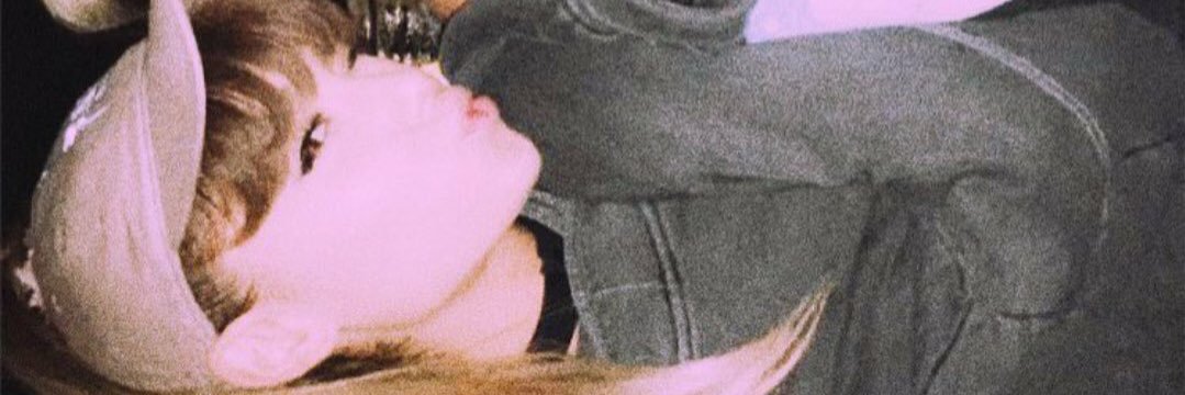 arisako__'s profile banner image
