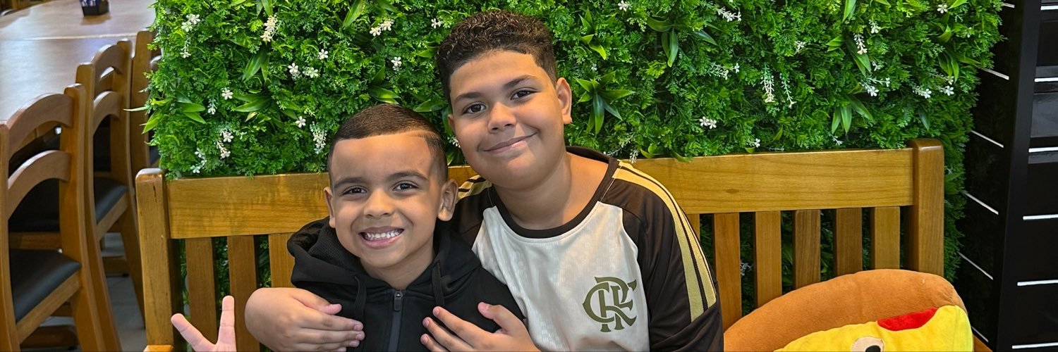thatadavi's profile banner image