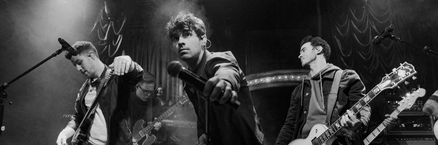 Jonas World banner