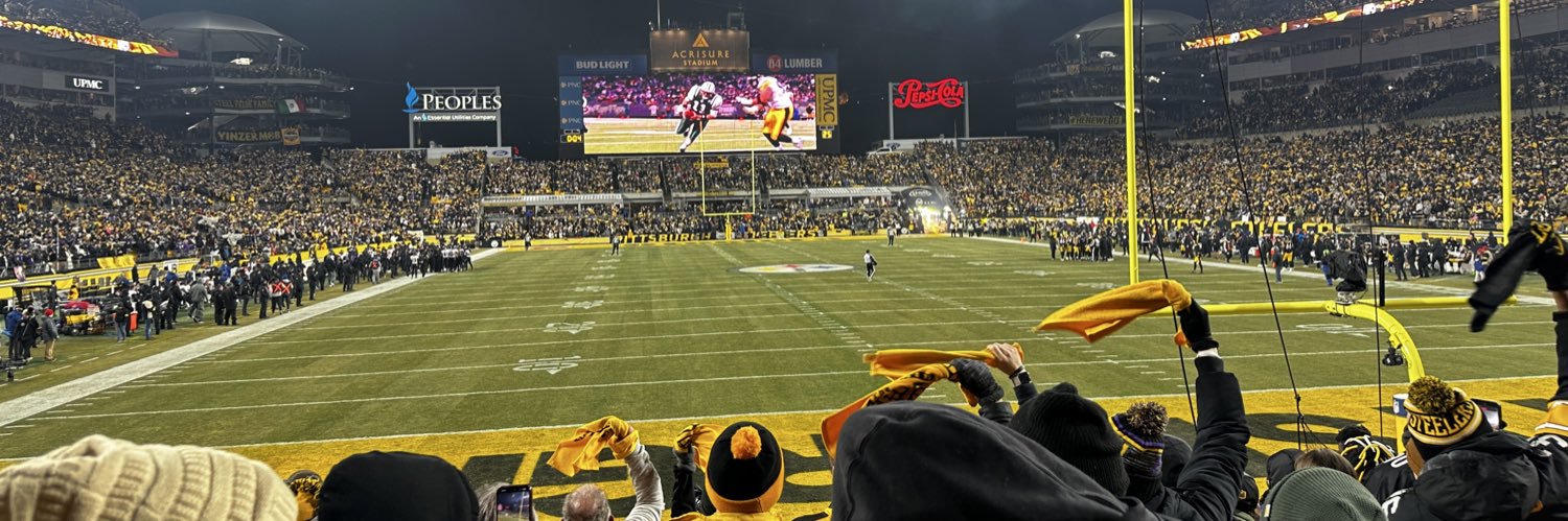 Dylan Thompson banner