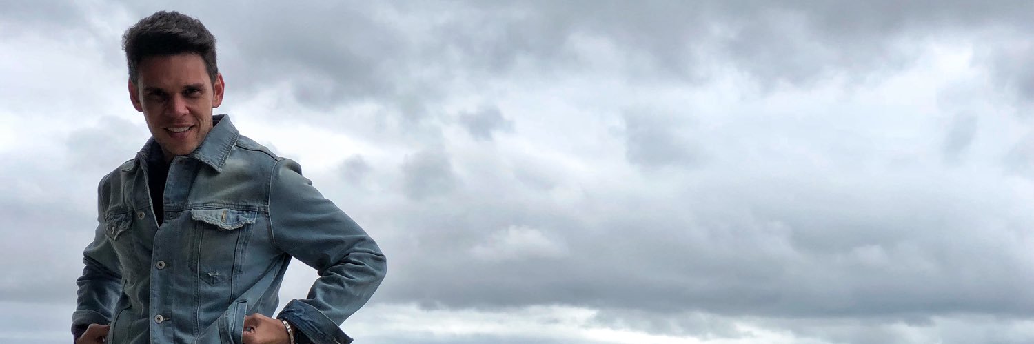 alcidesbernardo's profile banner image
