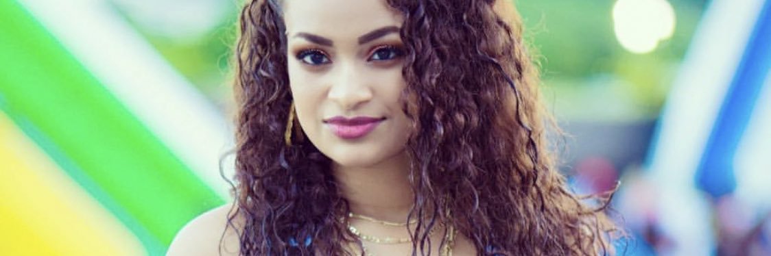 DeedraLarissa's profile banner image