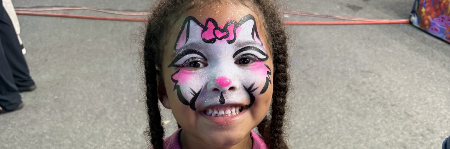 azelynnnn's profile banner image