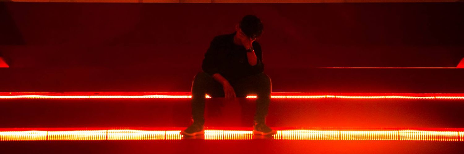 comethursday's profile banner image
