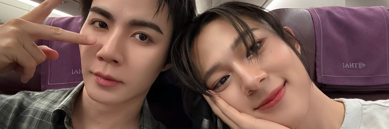 mixstis's profile banner image