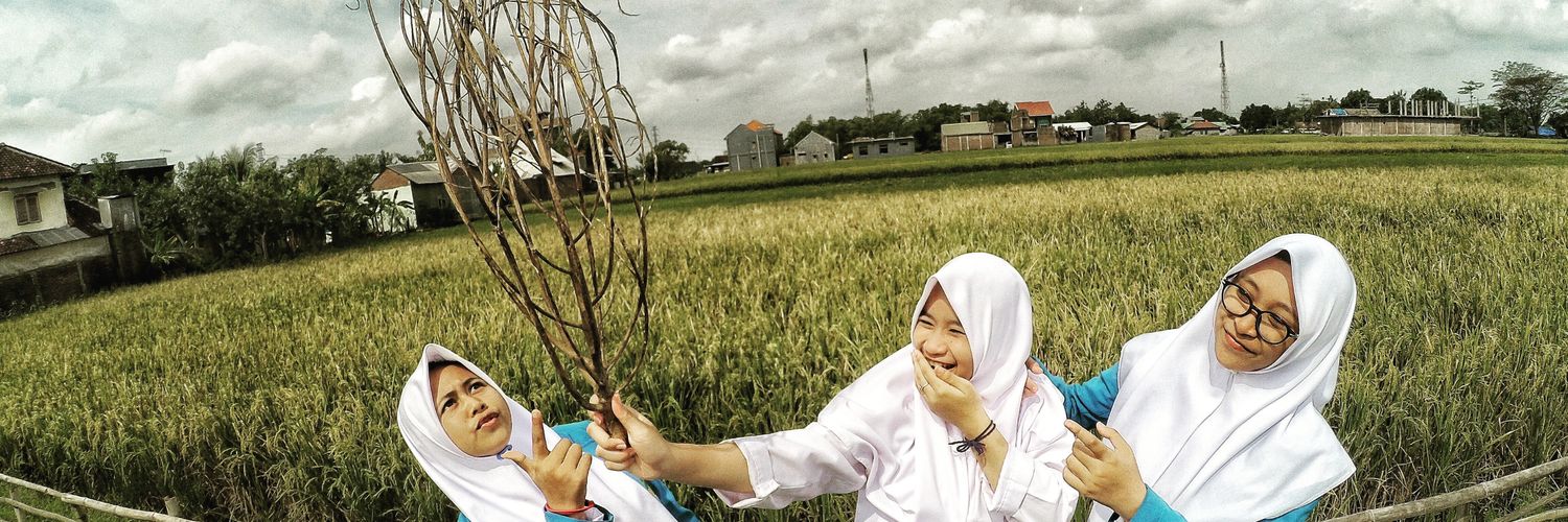 anisa1j_'s profile banner image