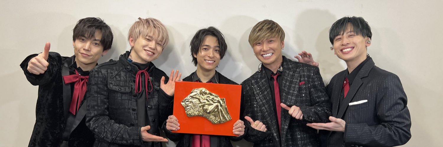 u_____0401's profile banner image