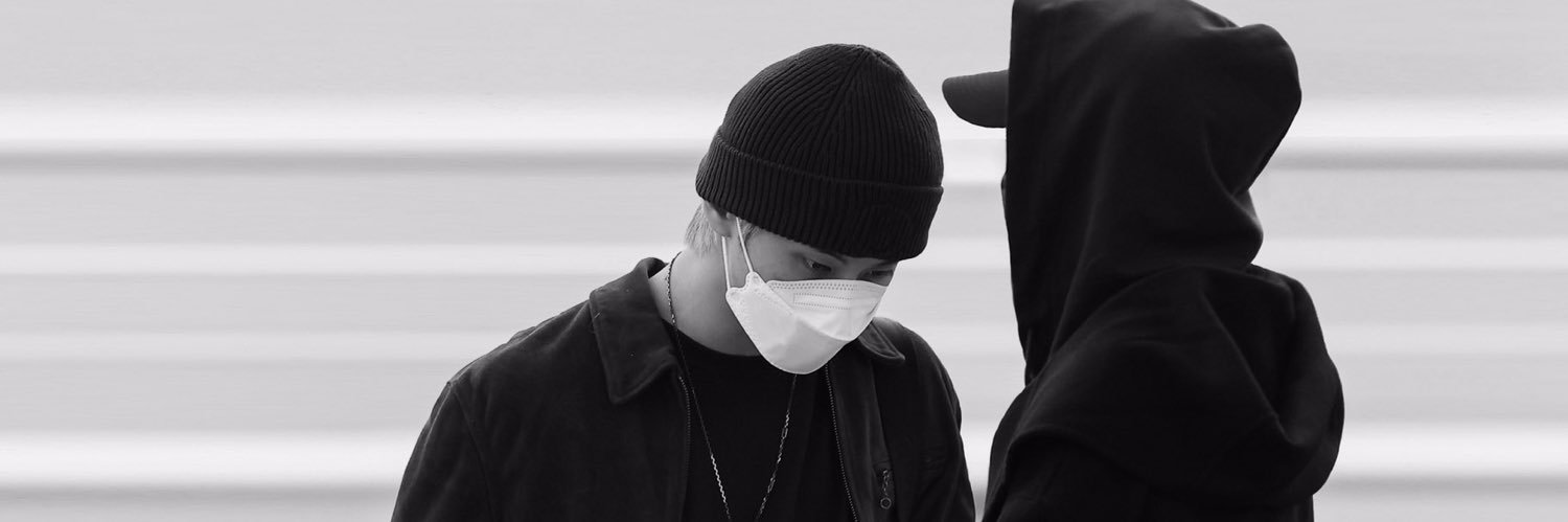 m banner