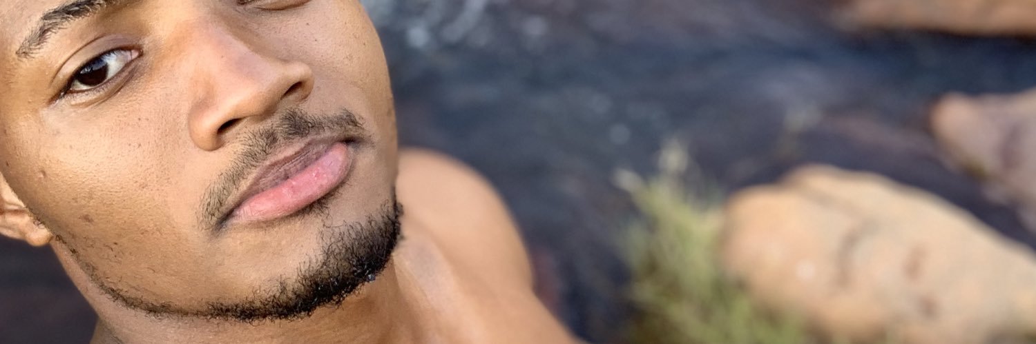 EzildioJ's profile banner image