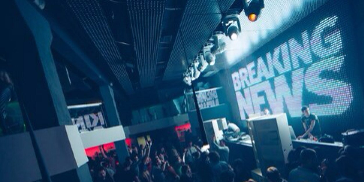 BREAKING NEWS banner