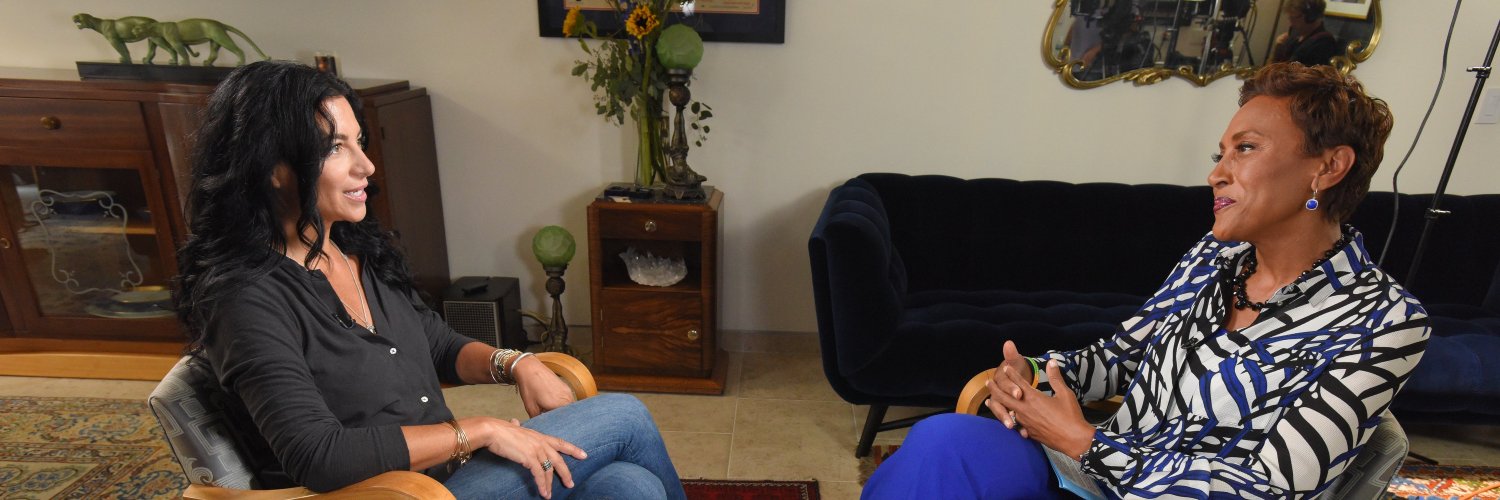 Carolyn Rafaelian banner