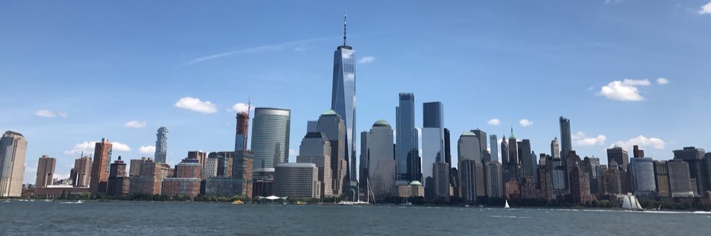 eeeally's profile banner image