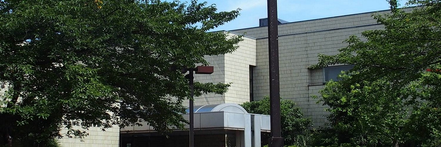 浦安市立図書館 banner