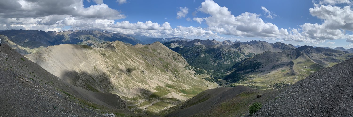 Pierre Laroche banner