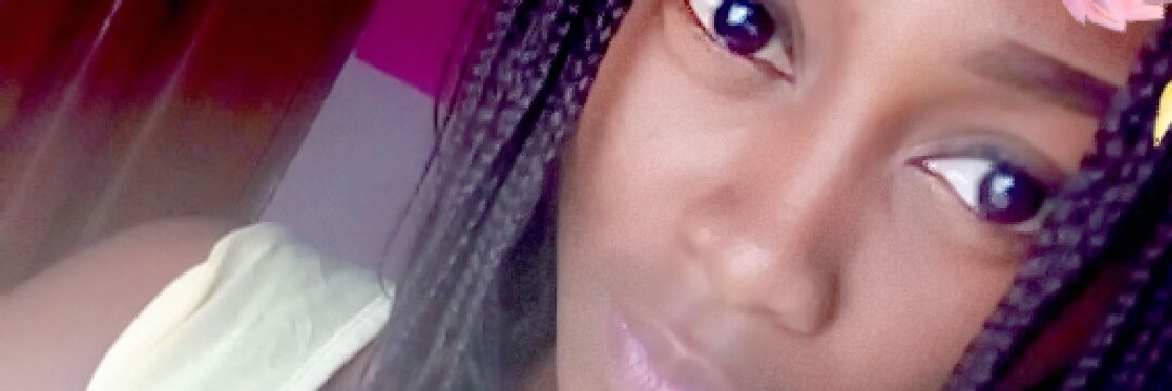YoFavouriteGirl's profile banner image