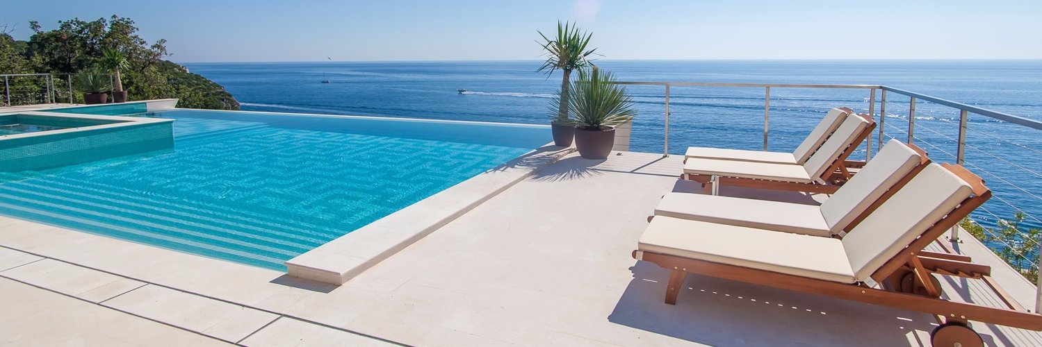 hotel_storm's profile banner image
