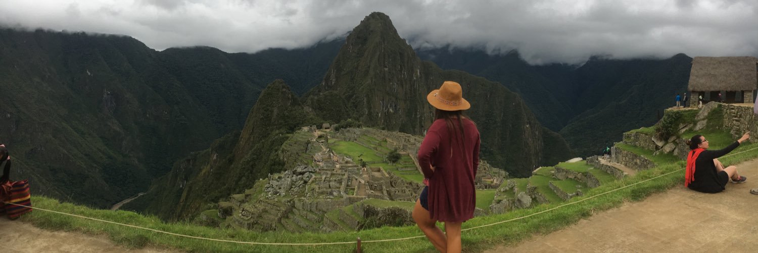 KarenDirce's profile banner image