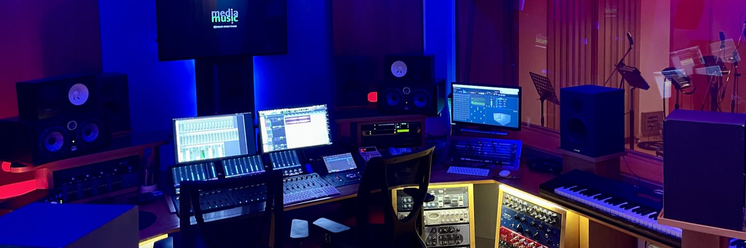 Oscar Mediavilla banner