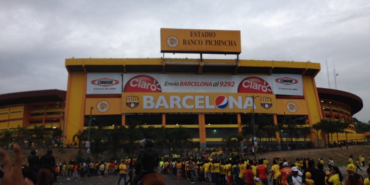Elias Muñoz banner