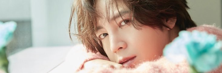 halyy27's profile banner image