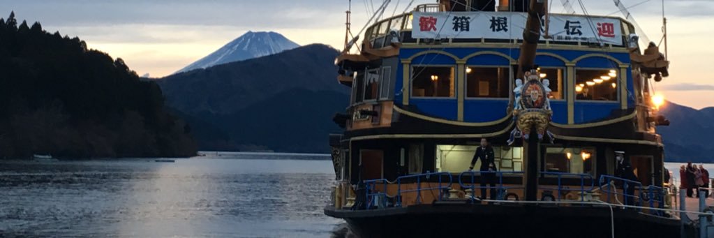 retribute_sak's profile banner image