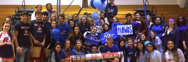 senior17class's profile banner image