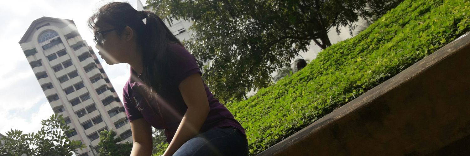 allyzamv_01's profile banner image