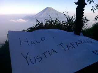 ranitafarani's profile banner image