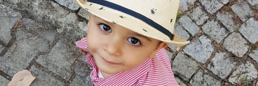 أحمد حذيفة Ahmad Houthaifa banner