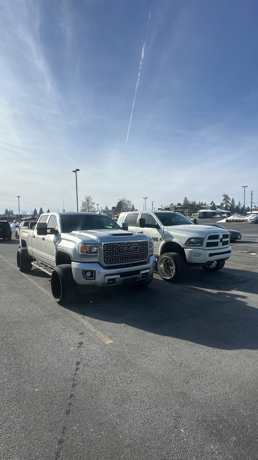 Ivan Muñoz 🌹 banner