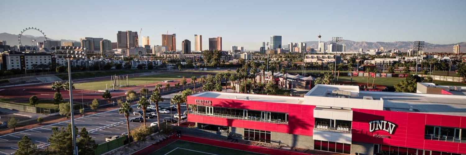 Riley Simonds banner