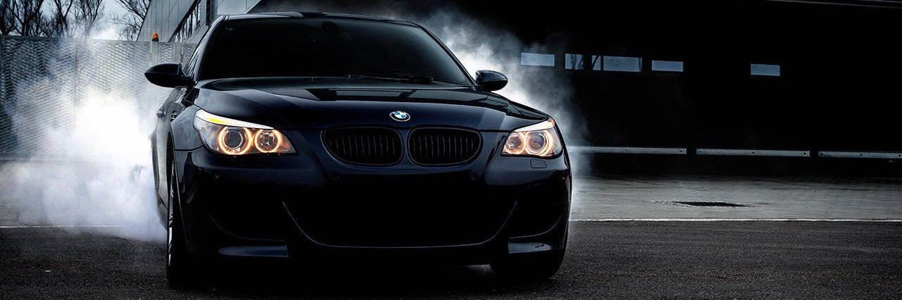 V10_B761's profile banner image