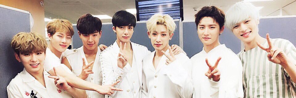 mooonbebe's profile banner image