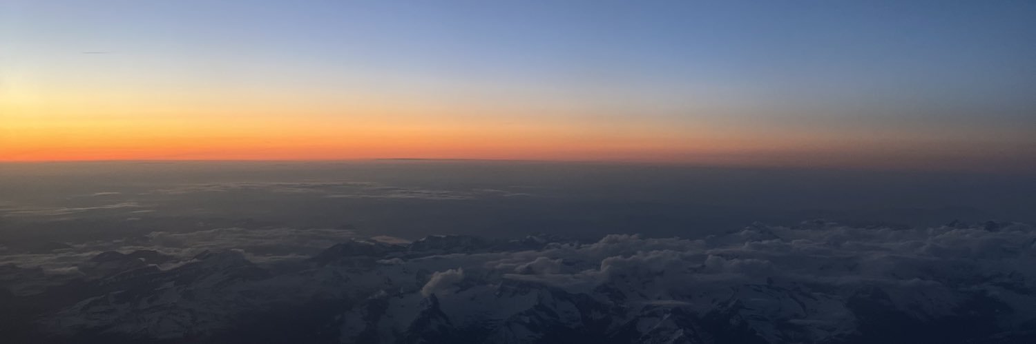 𝗟𝗮𝘀𝘀 banner