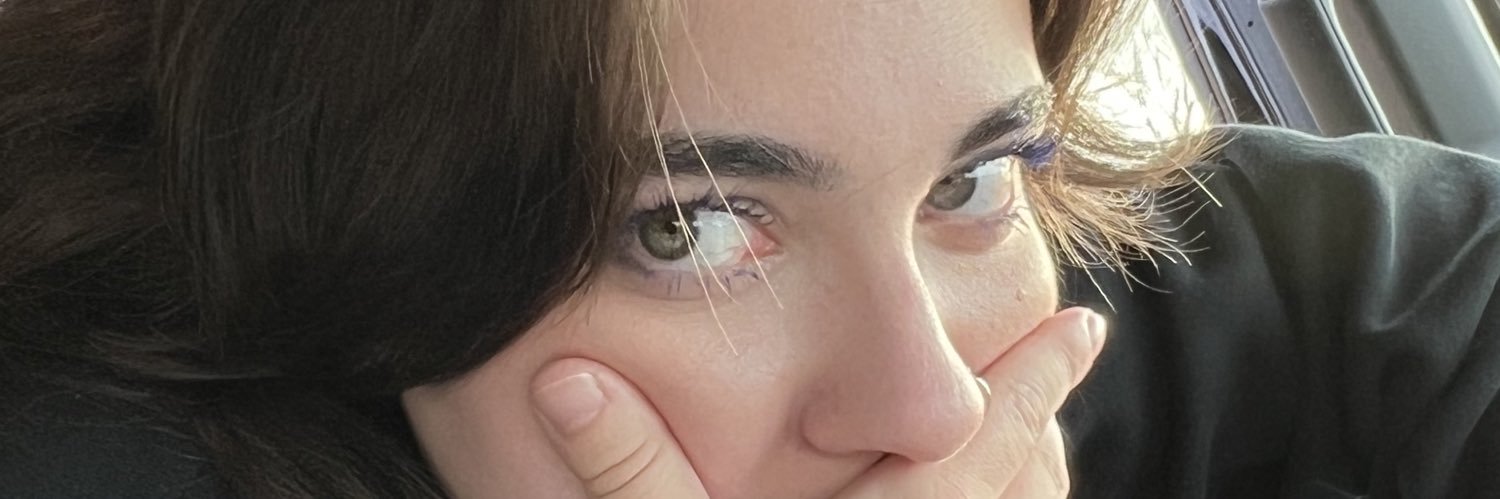 gloriacxo's profile banner image
