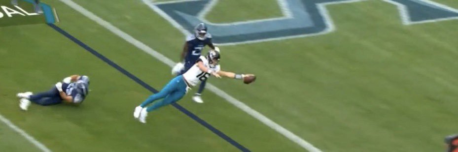 Toriono Knows Ball banner