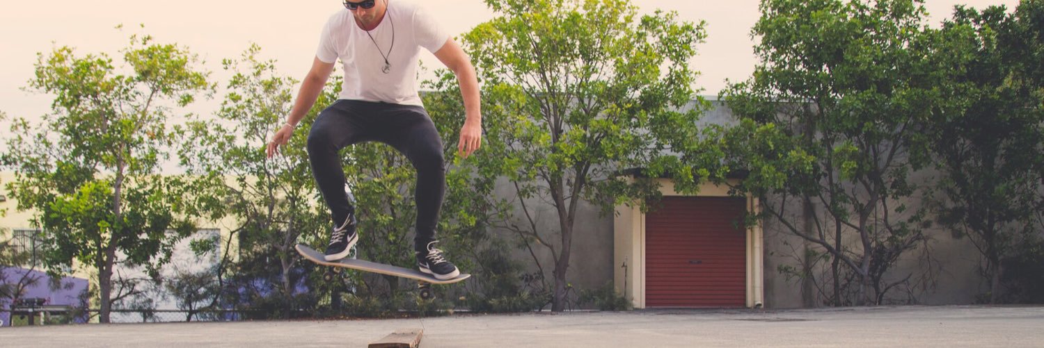 roofaless's profile banner image