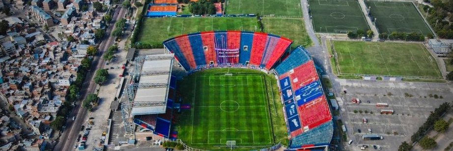 Leonardo Ciclón 🚁✈💙❤💙 banner