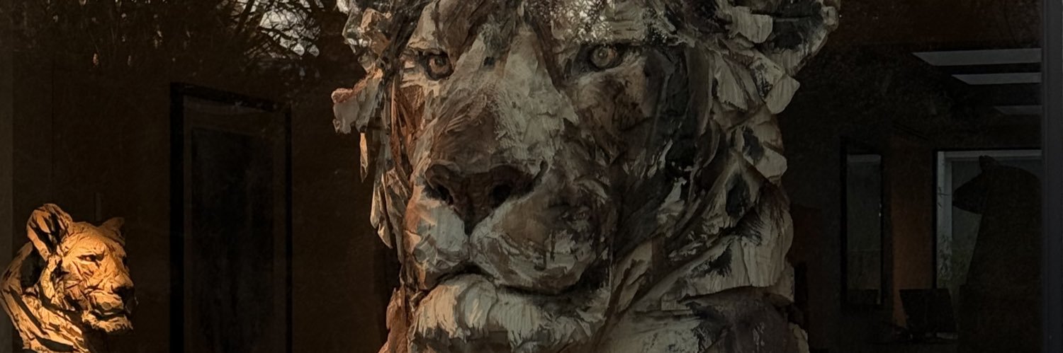 hezot's profile banner image