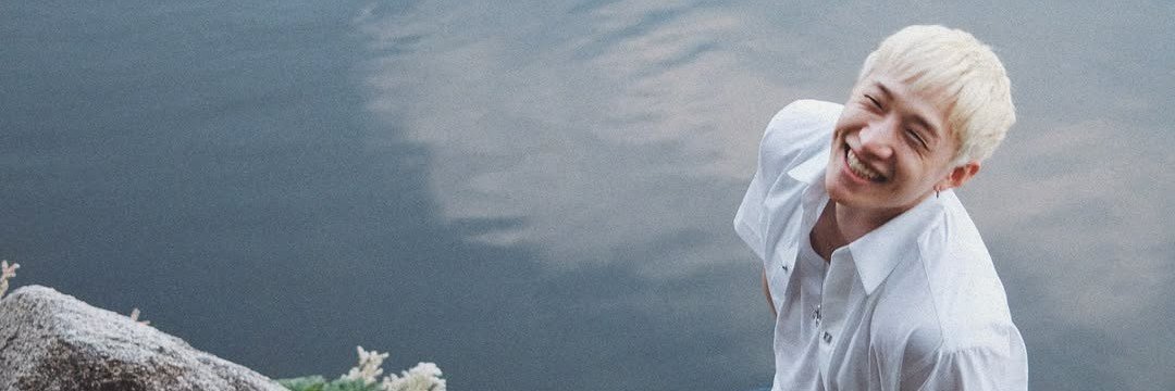 bighugroom's profile banner image