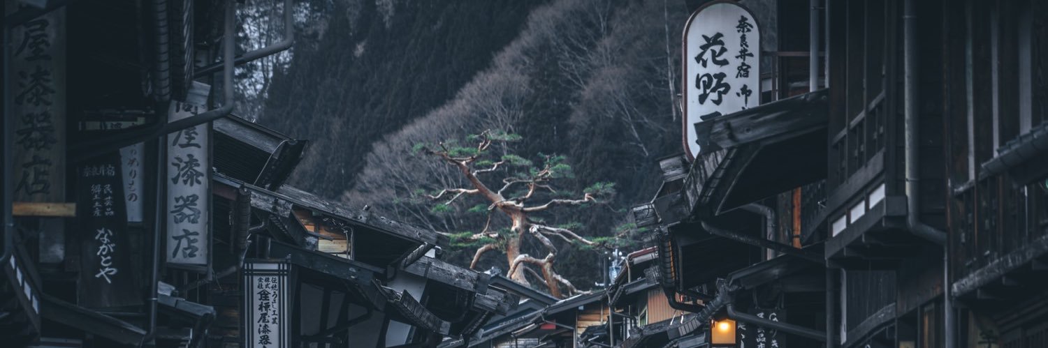Adri_20014's profile banner image