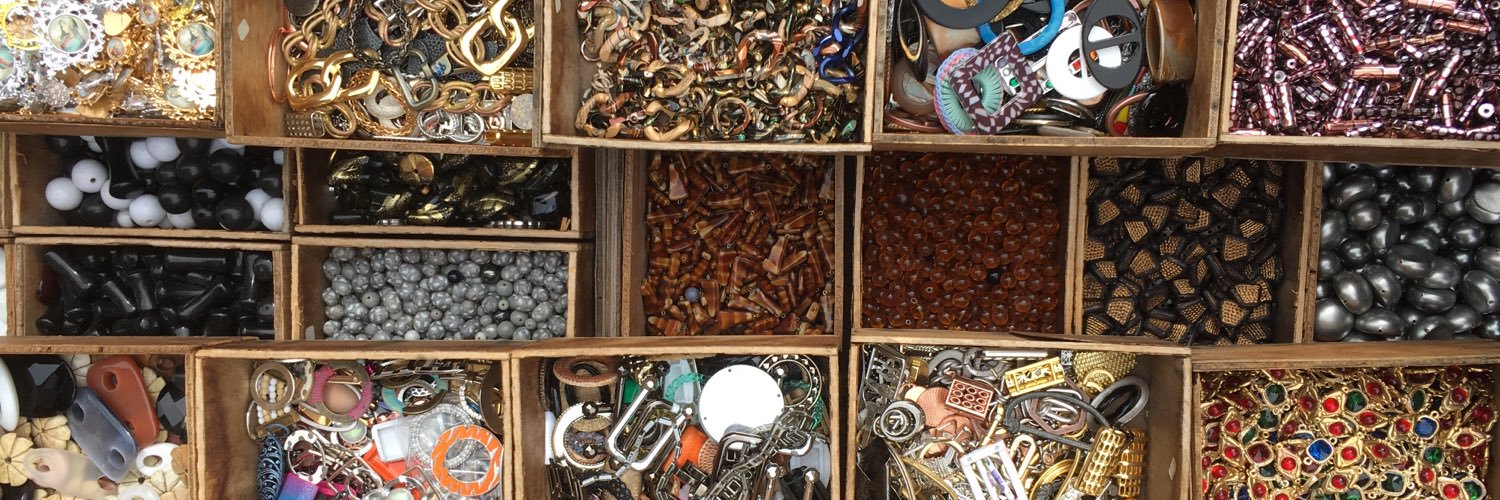 Nancy Dewe Mathews banner