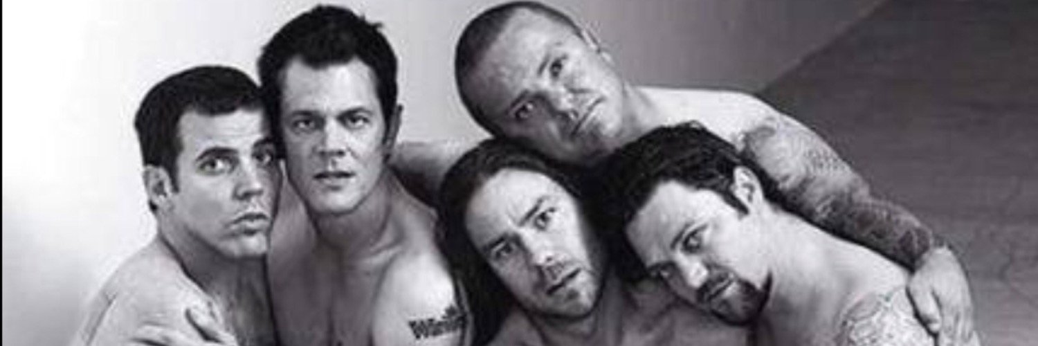 johnniepipes's profile banner image